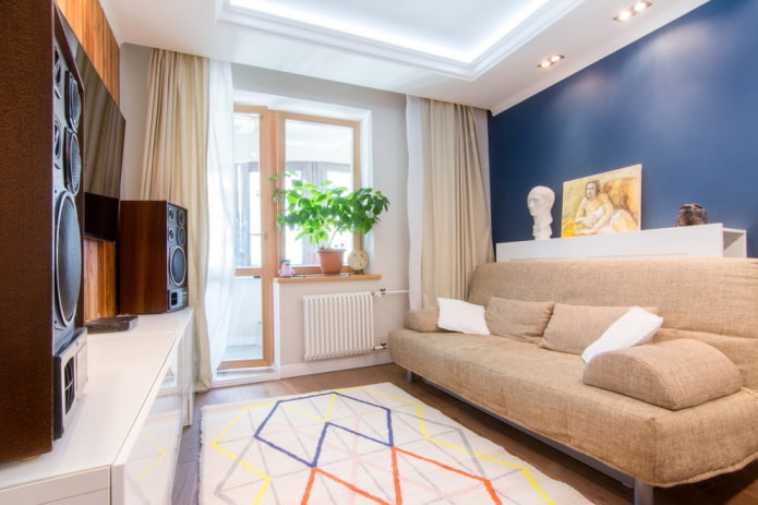 woonkamerontwerp in het interieur van een appartement van 45 vierkante meter