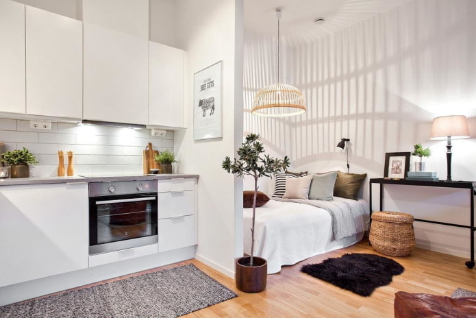 slaapplaats in het interieur van een studio-appartement