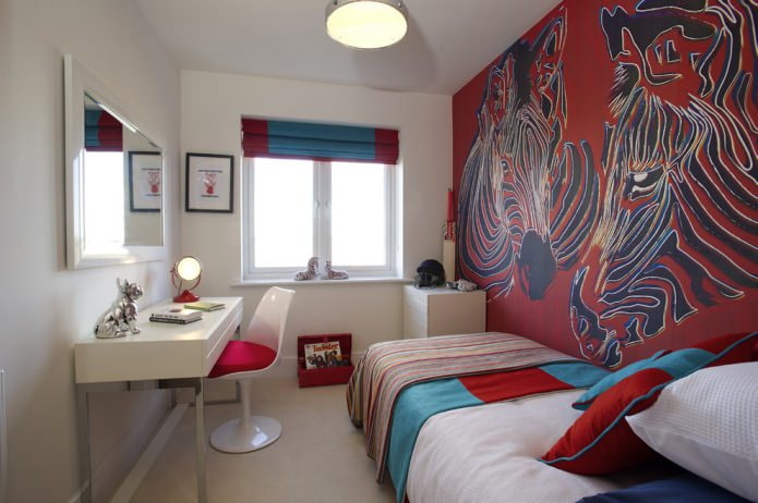 compacte kinderkamer voor een tienermeisje