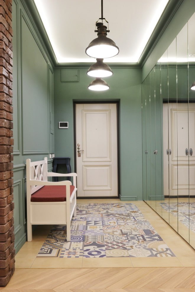 verlichting in het interieur van een kleine gang