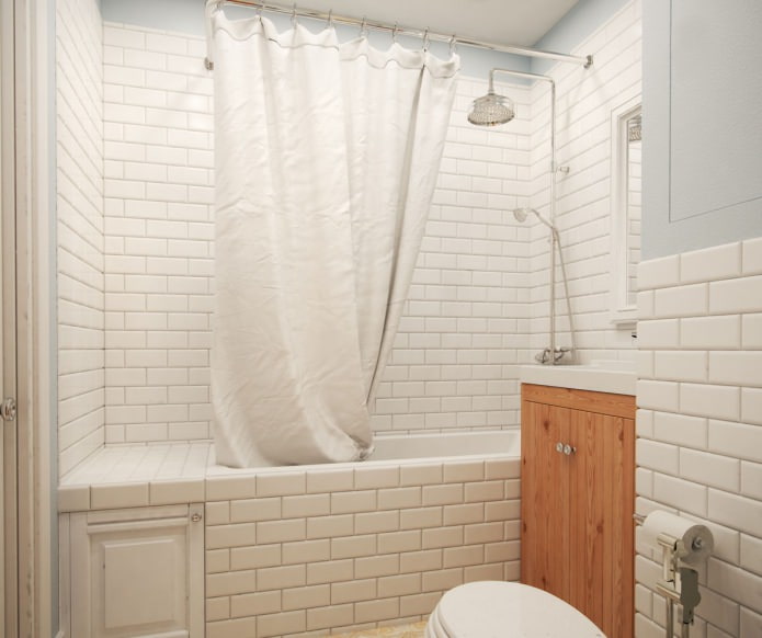 badkamer in een eenkamerappartement