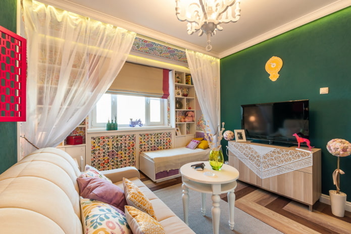 kinderkamer in een nis in het interieur van het appartement