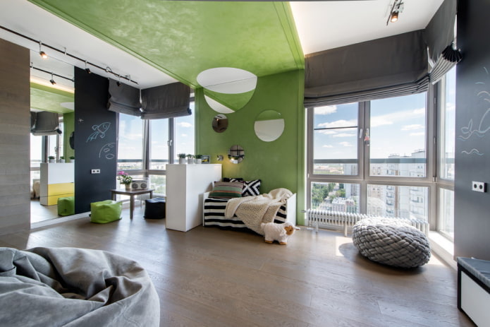 plafond met twee niveaus in de kinderkamer