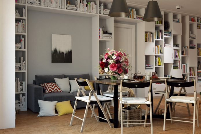 bank in de keuken-eetkamer