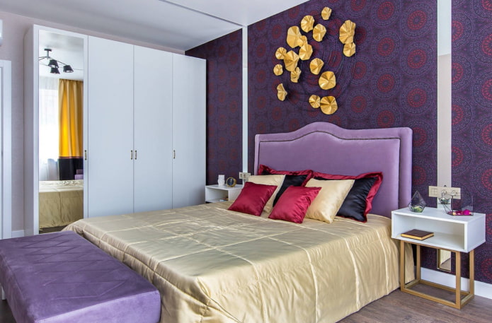 slaapkamer in paarse tinten