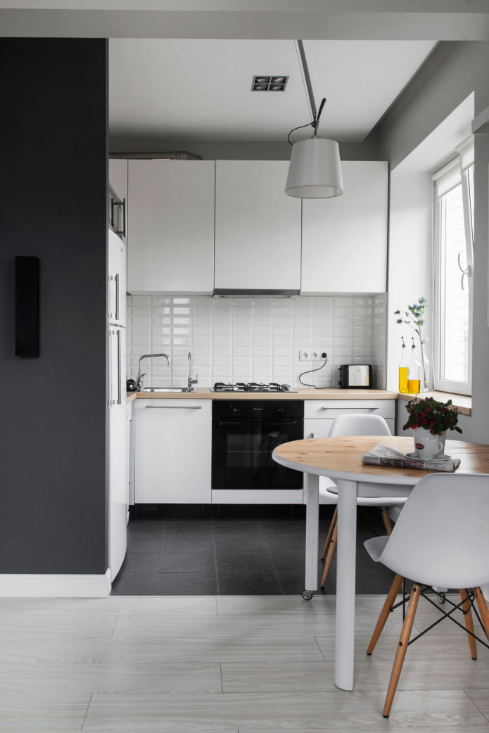 keukenhoek in het interieur van een studio-appartement