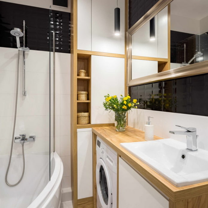 houten meubels in de badkamer