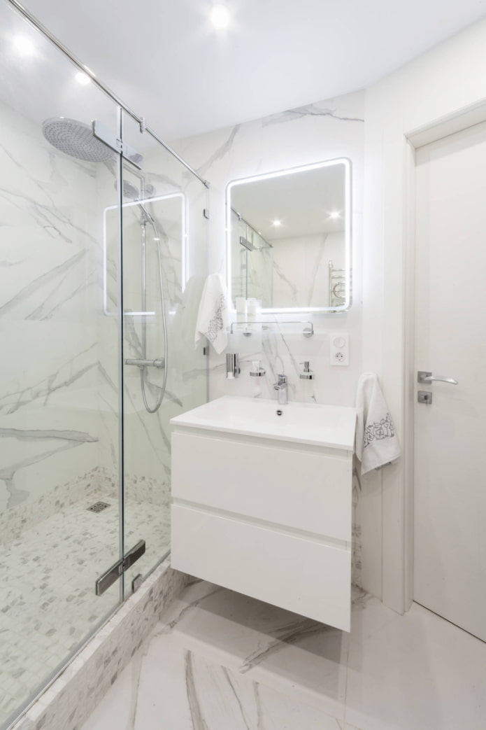 Witte badkamer