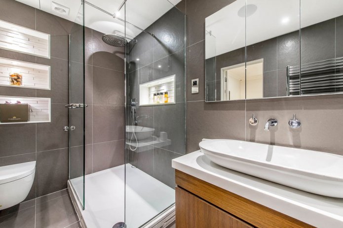 badkamer met douche