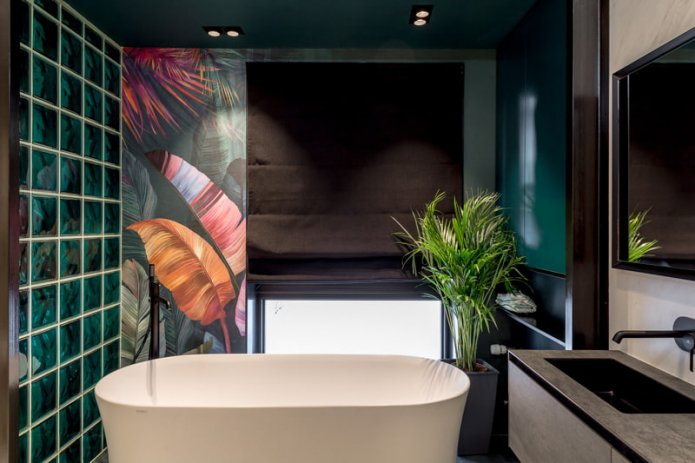 badkamer met raam