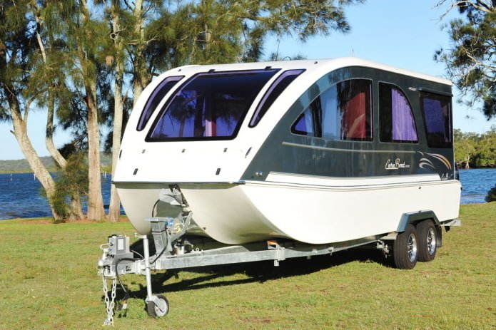 ongebruikelijke camper op wielen