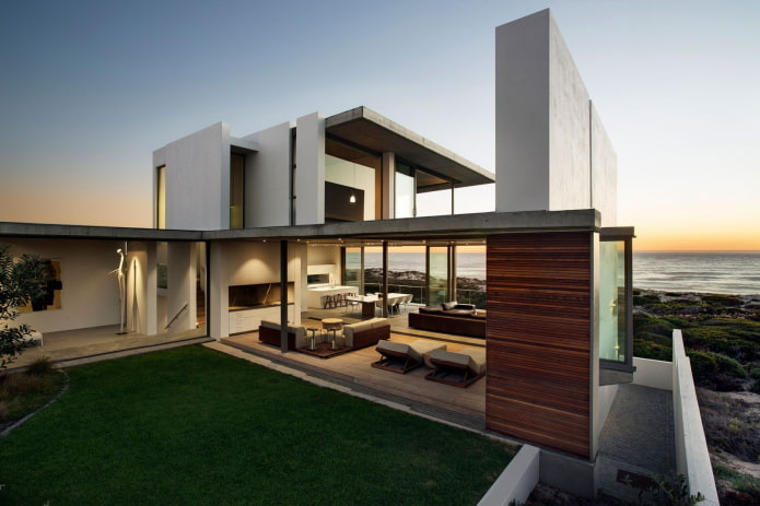 huis in hightech-stijl aan de kust