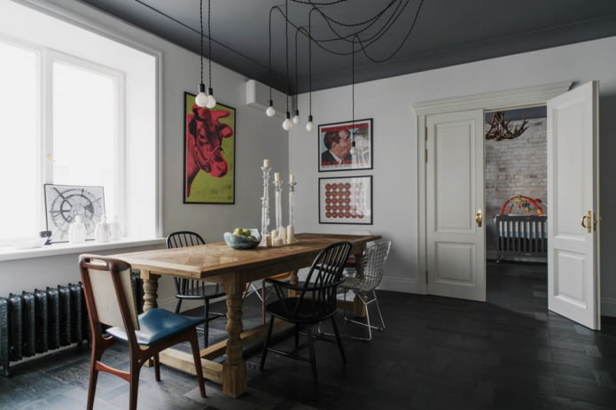 draaideuren in de eetkamer in loftstijl