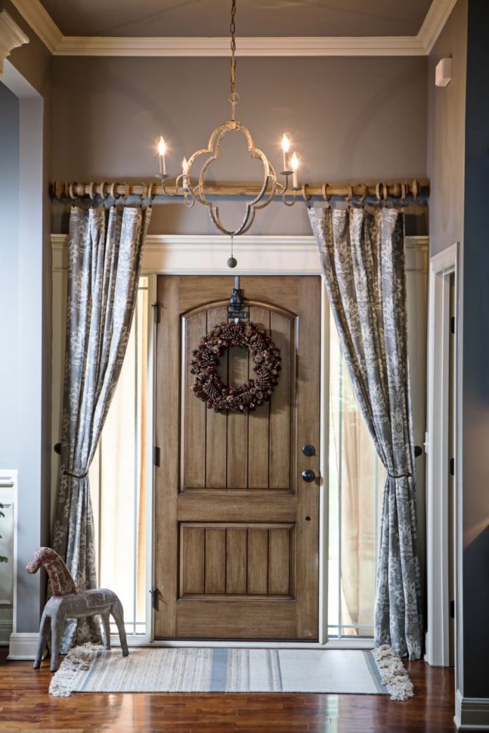 deuren in het interieur in Proven?aalse stijl