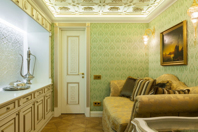 deuren met patronen in het interieur van de woonkamer