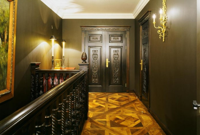 wenge deuren met patronen in het interieur