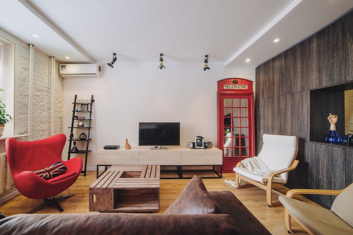 Studio met garderobe en telefooncel
