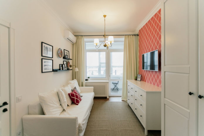 Woonkamer met balkon