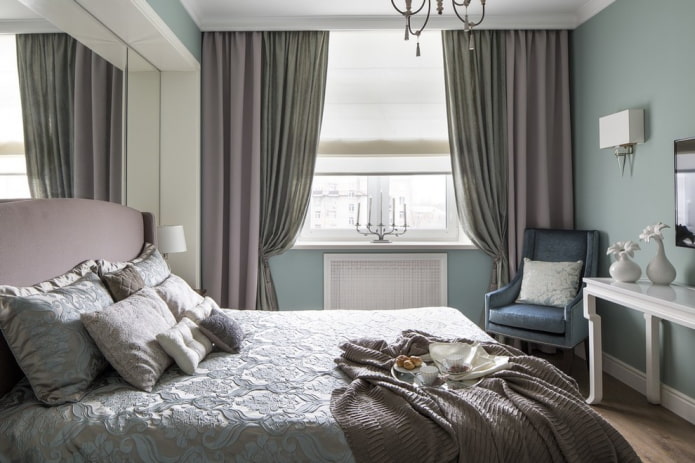 combinatie van grijs en lila op gordijnen in de slaapkamer