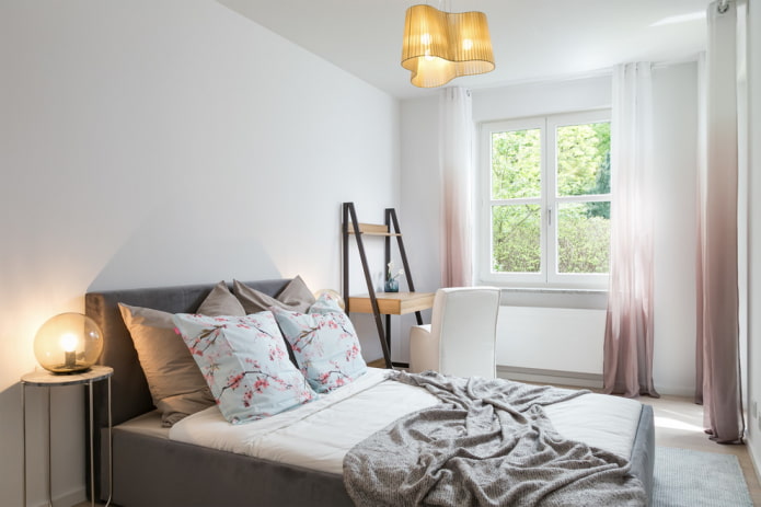 tweekleurige ombre-gordijnen in het interieur