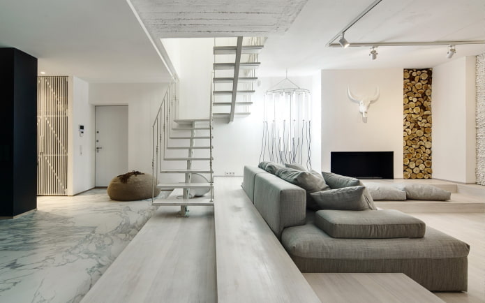 interieur van een appartement met twee verdiepingen in minimalistische stijl stijl
