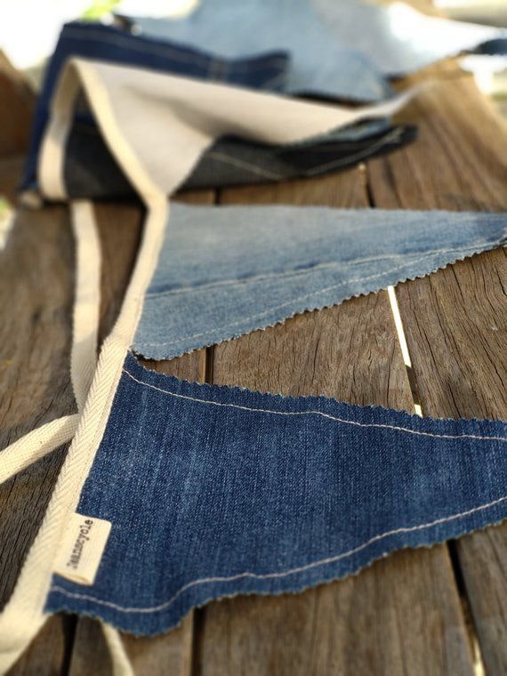 Slinger van jeans