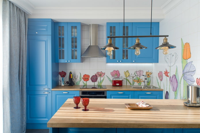 schortdesign in het keukeninterieur