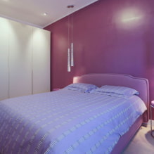 Prachtige paarse slaapkamer in het interieur-3