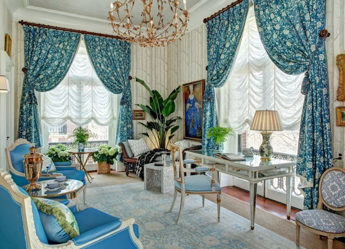 luifelgordijnen gecombineerd met gordijnen in het interieur