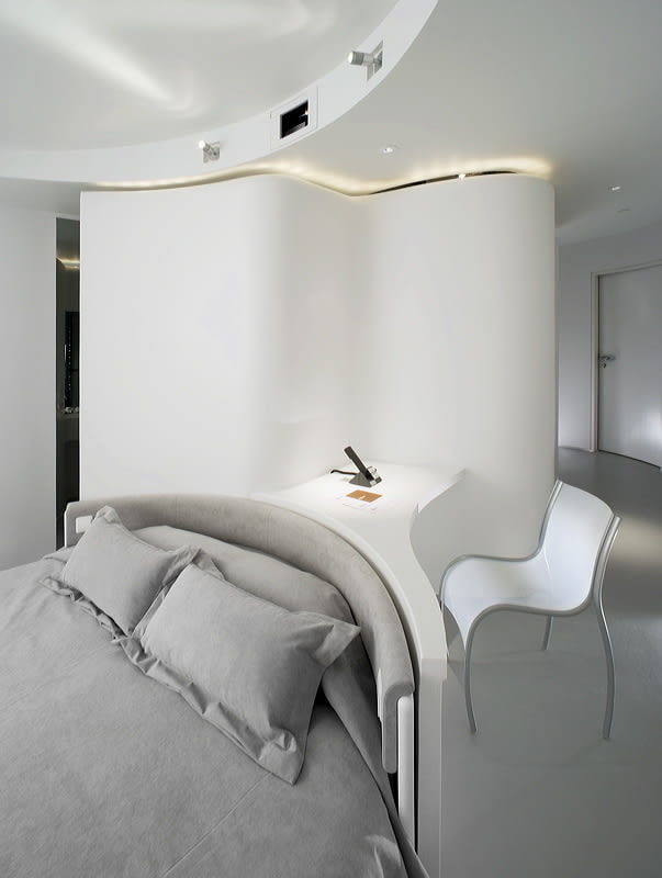 rond bed in het interieur