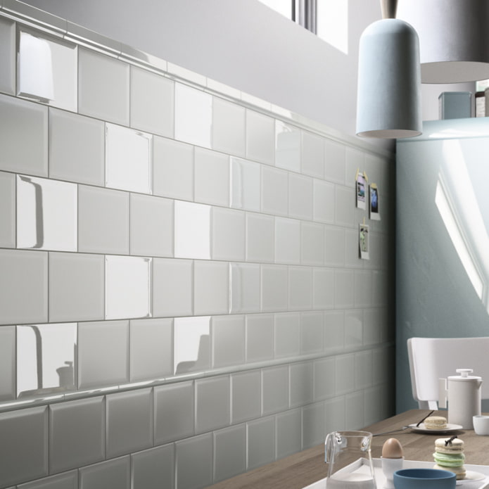 geglazuurde tegel voor voorgevel