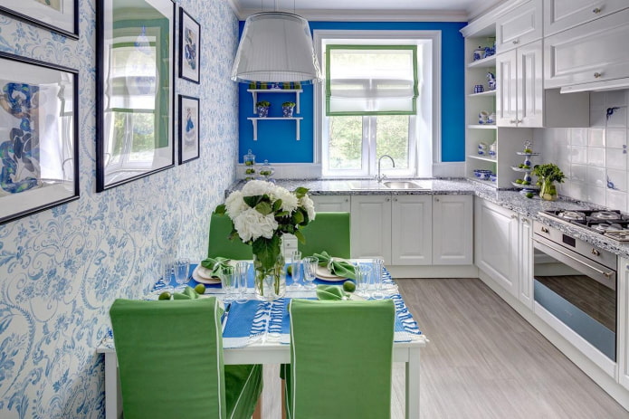 blauwgroen keukeninterieur