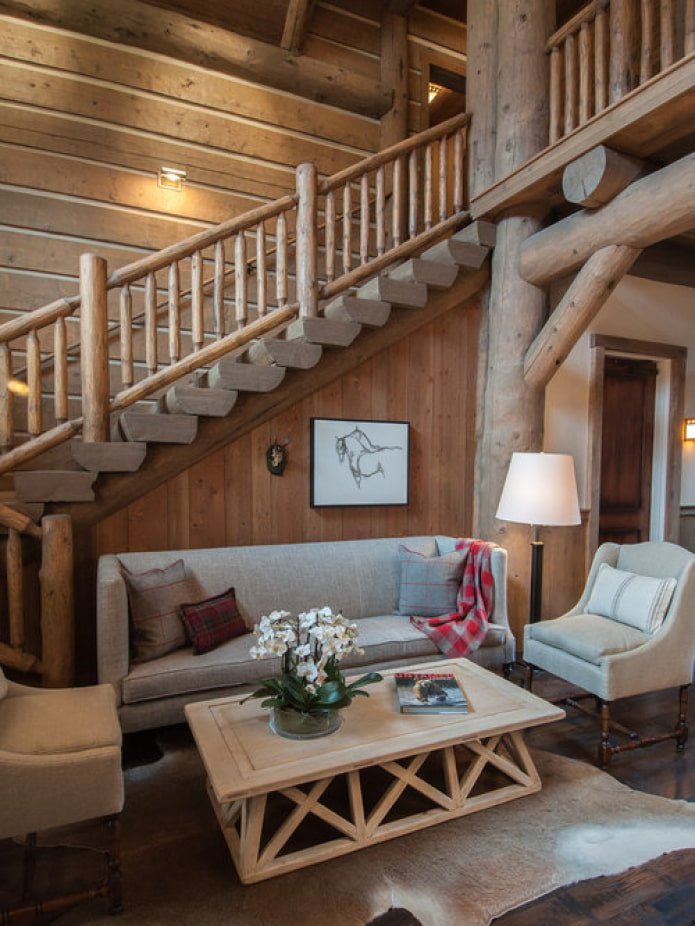 woonkamer onder de trap
