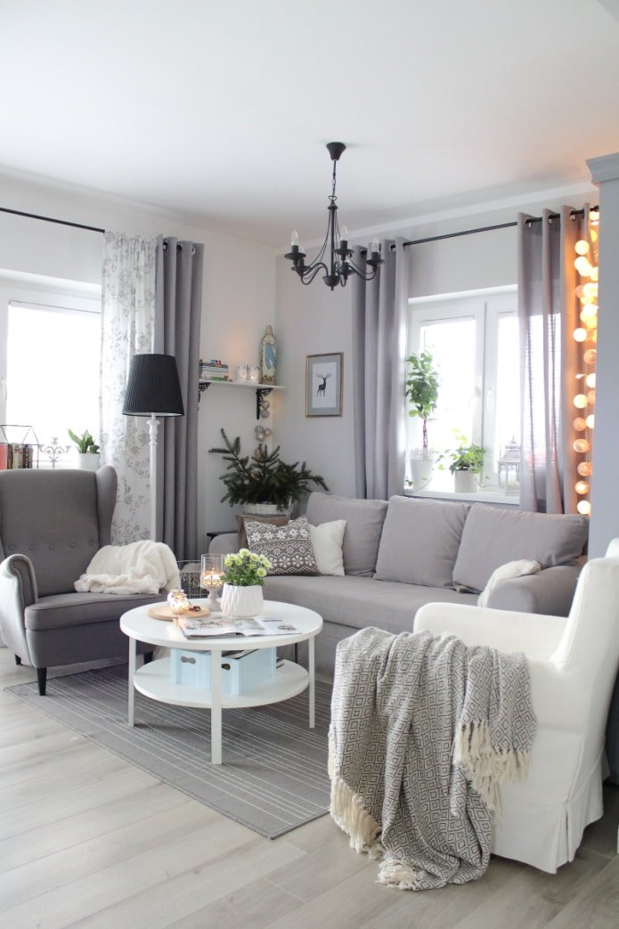lichte kleine woonkamer
