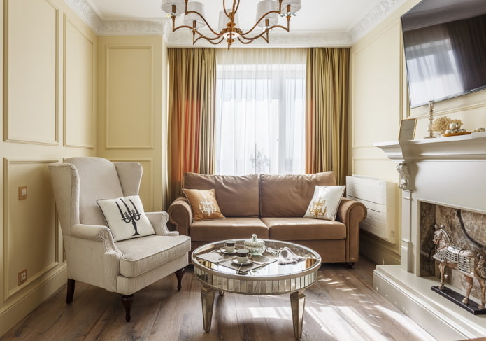 meubels in de hal in beige tinten