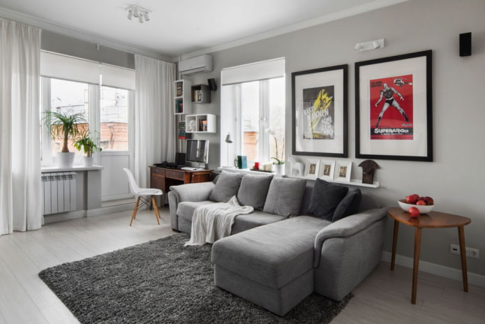 grijze woonkamer in het interieur van een Chroesjtsjovisch appartement