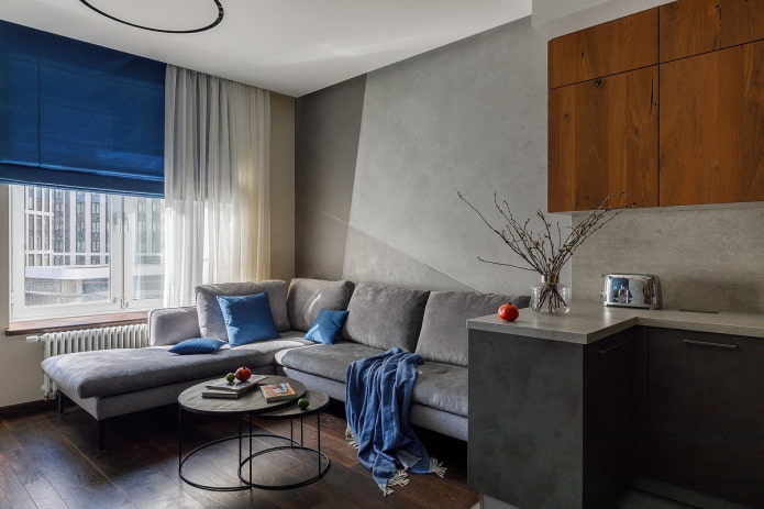 meubels in het interieur van een grijze woonkamer
