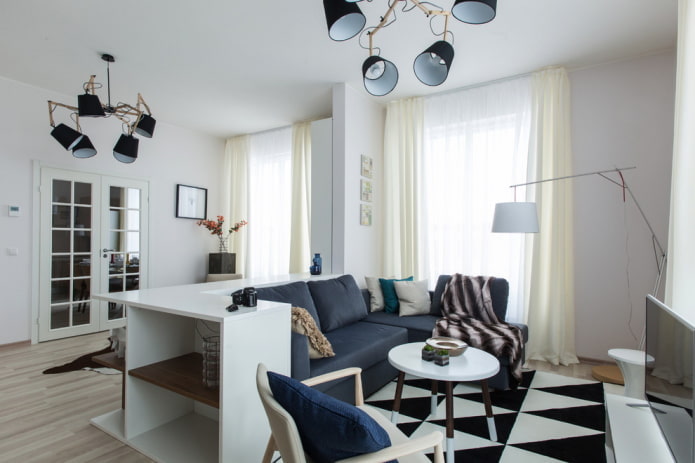 decoratie en textiel in de woonkamer in Scandinavische stijl