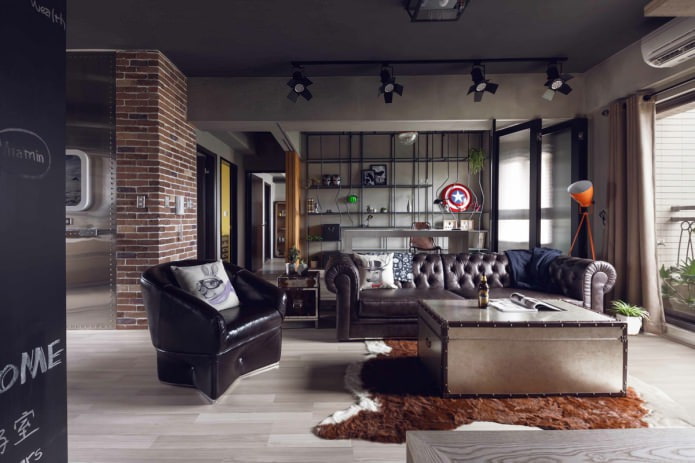 leren bank in de woonkamer