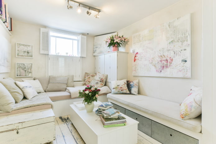 lichte woonkamer in Proven?aalse stijl