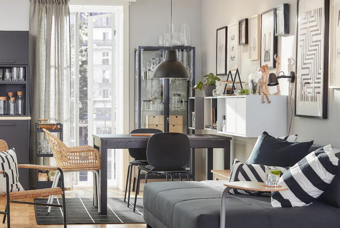 De keuken-woonkamer indelen met een tafel