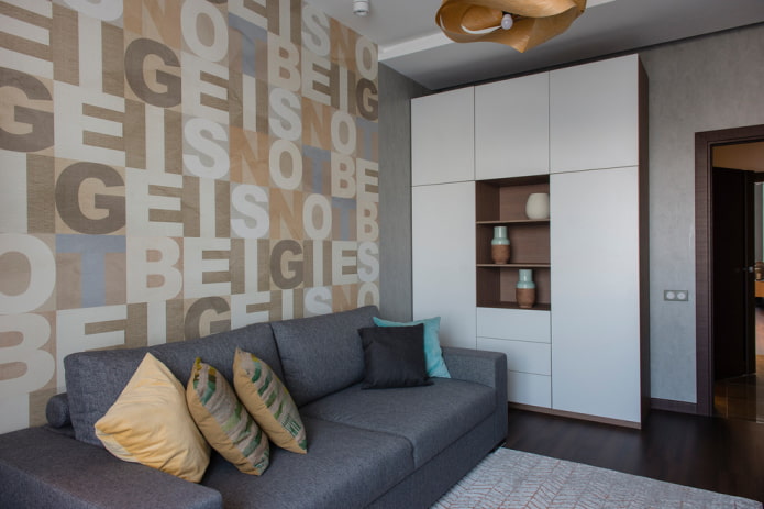meubels en decoratie in het interieur van een grijze kinderkamer