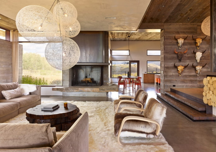 woonkamer in rustieke stijl in het interieur van het huis