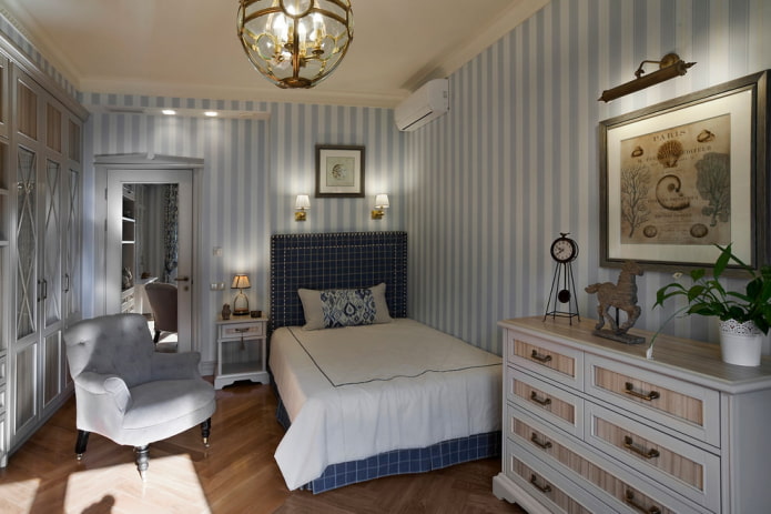 wit en blauw gestreept interieur