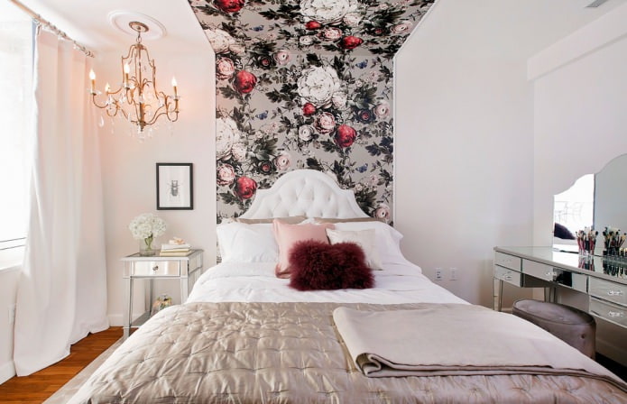 Behang met een mooie bloemenprint