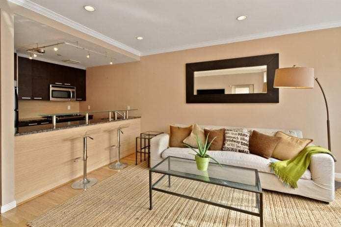 perzikkleurige woonkamer