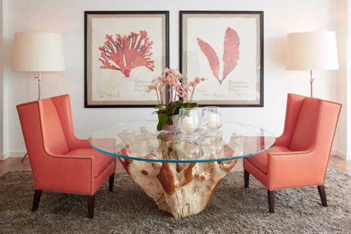 perzikkleurige stoelen