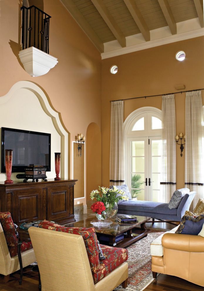 interieur van een landhuis in Italiaanse stijl