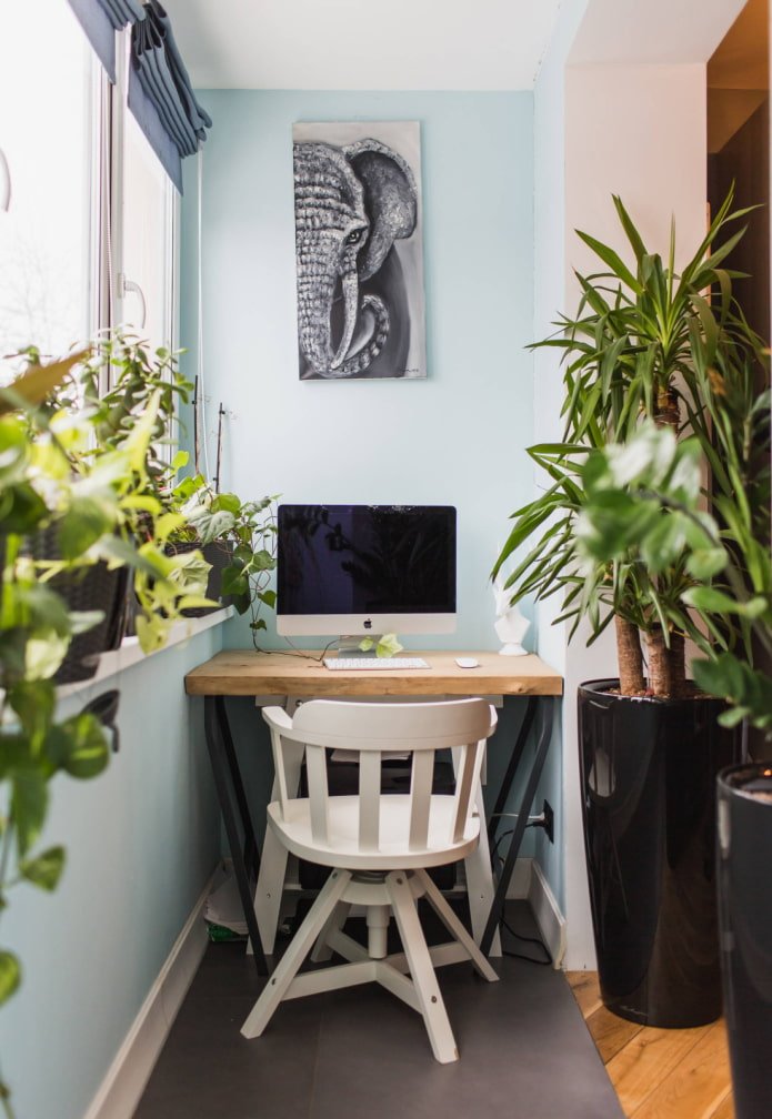 Een aparte plek op het balkon voor een tiener