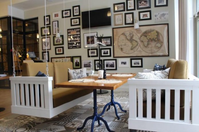 hangbank in het interieur